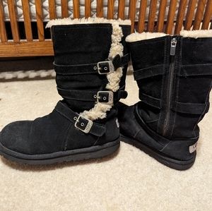EUC UGGs tall black buckle boots
